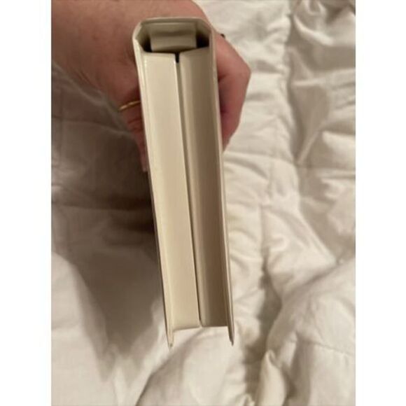 Fun and Fancy Free (VHS, 1997) Mickey Mouse Disney Donald Duck Animated EUC - Picture 7 of 8